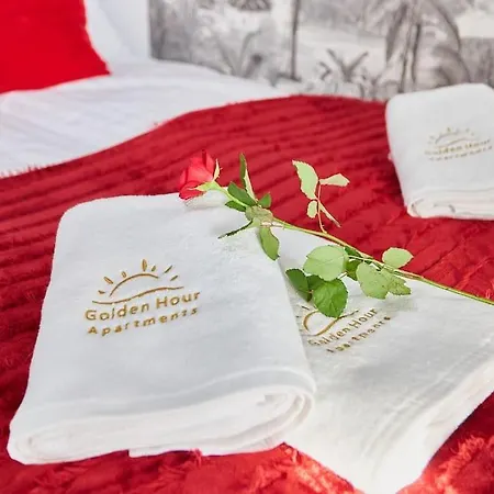 Golden Hour Apartments- Plac Slowianski 36 *