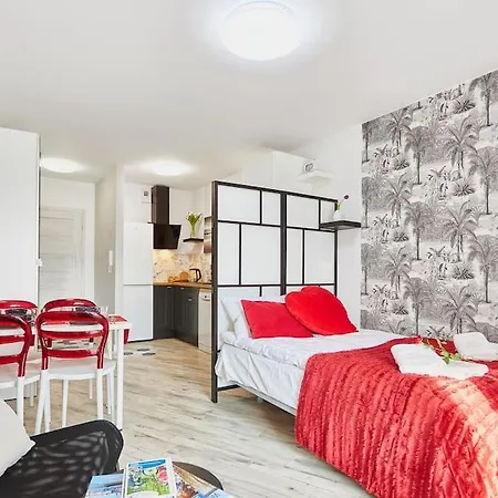 Διαμέρισμα Golden Hour Apartments- Plac Slowianski 36 *