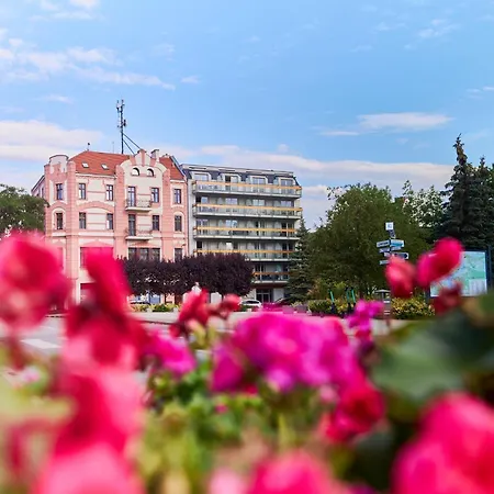 Golden Hour Apartments- Plac Slowianski 36 아파트