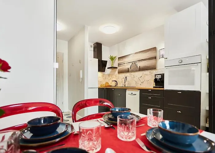 Golden Hour Apartments- Plac Slowianski 36 * Świnoujście