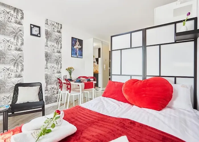 Golden Hour Apartments- Plac Slowianski 36 * Świnoujście