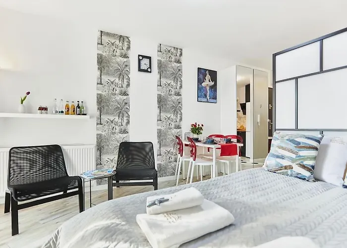 Golden Hour Apartments- Plac Slowianski 36 * Świnoujście